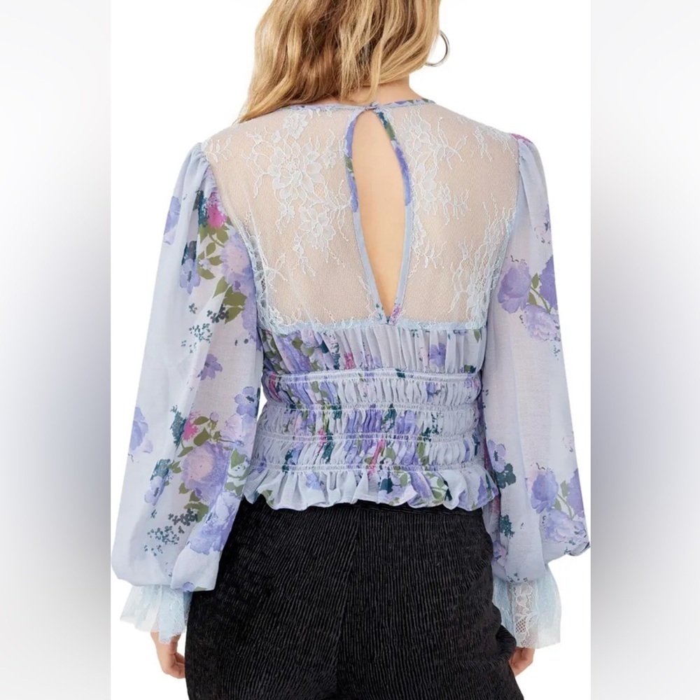 🎉HOST PICK🎉FREE PEOPLE Daphne Floral & Lace Peasant Top, Medium, NWT - Picture 6 of 12